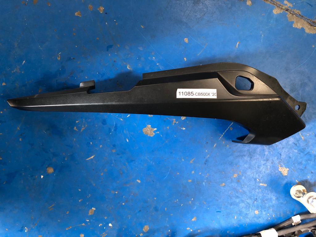 Cacha colin derecho Honda CB 500 X 2019-2021