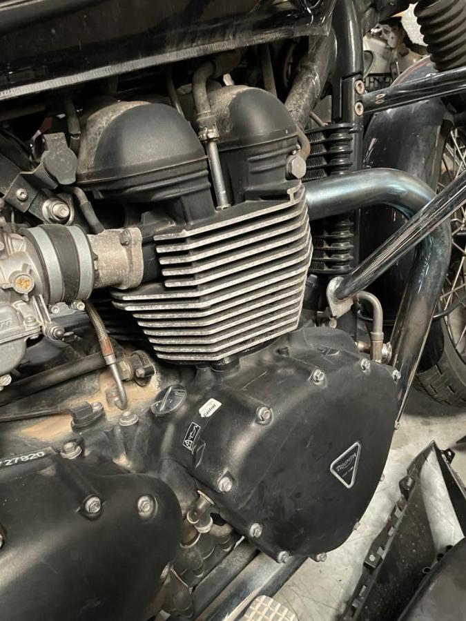 Motor aligerado Bonneville T100 MotoRecuperados