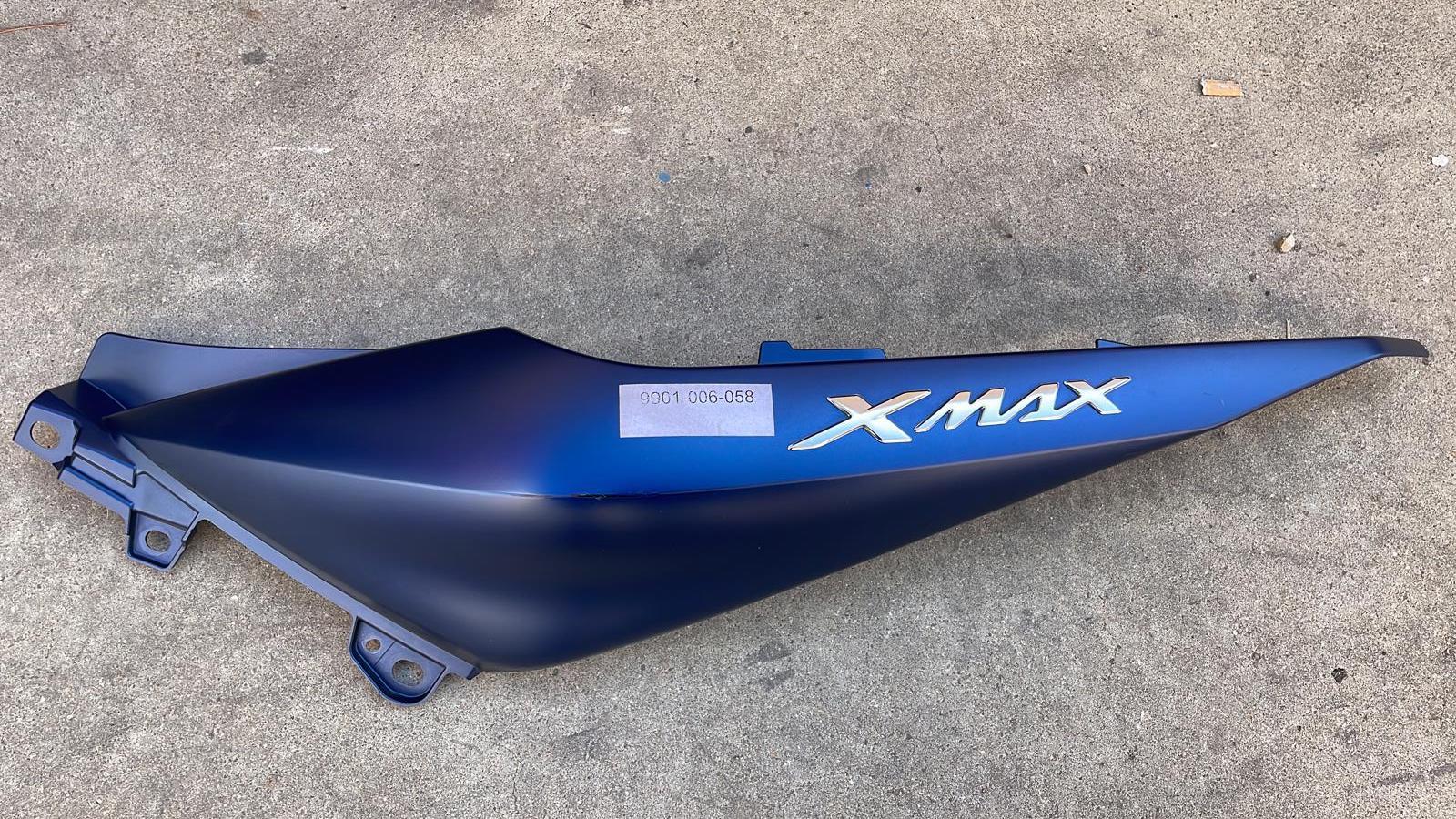 Cacha trasera izquierda XMax 125 300 400 ref 006-058 ROCE