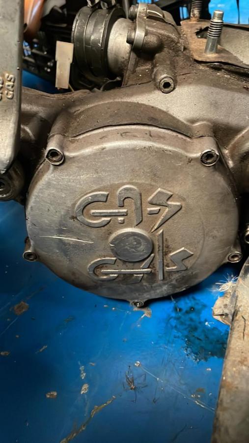 Tapa embrague GasGas EC 250 300