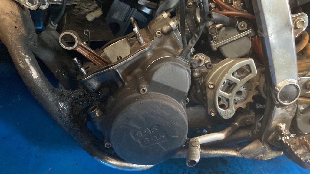 DESPIECE Motor parte baja GasGas EC 250 300